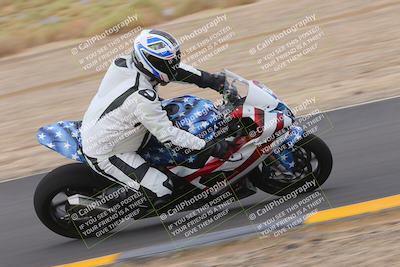 media/Sep-11-2022-SoCal Trackdays (Sun) [[81b7e951af]]/Turn 9 Inside (910am)/